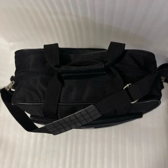 Black American Airlines Elegance Collection Travel Tote Bag - Picture 4 of 16